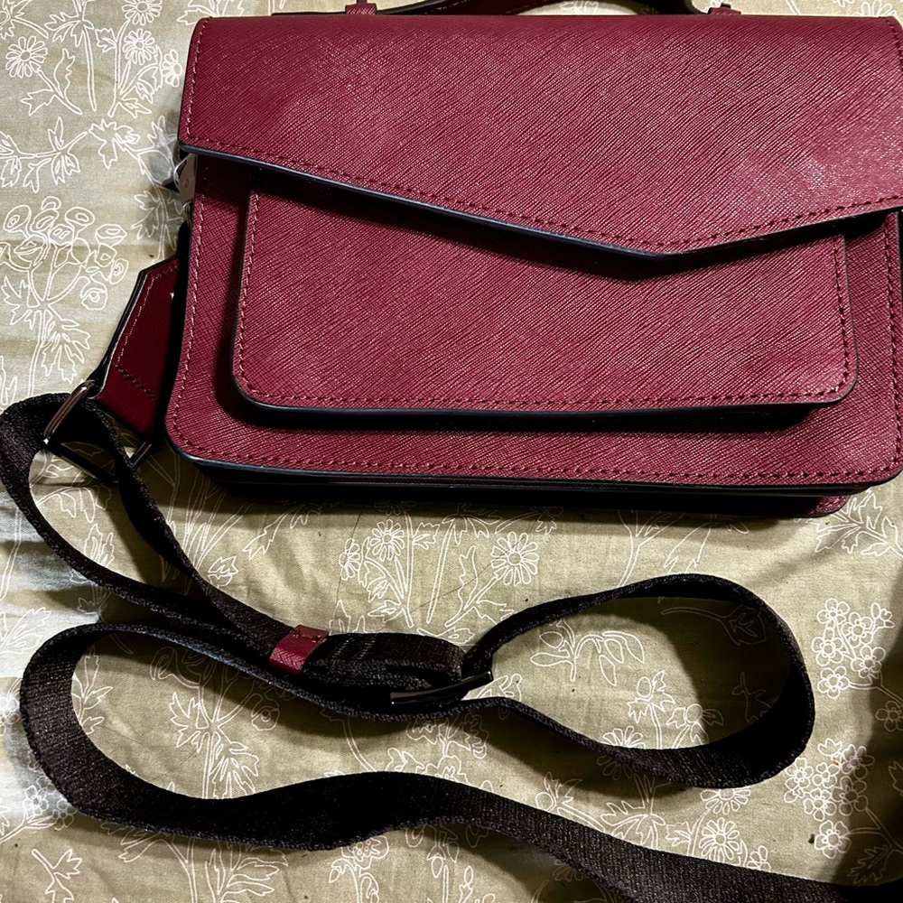 BOTKIER Chic Wine/Burgundy Botkier Crossbody Bag with Envelope Flap